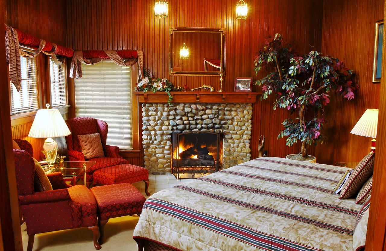 Arbor Hill Inn La Porte Dış mekan fotoğraf
