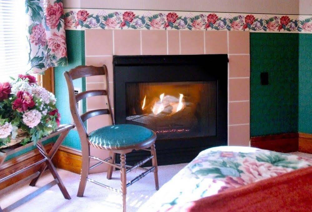 Arbor Hill Inn La Porte Dış mekan fotoğraf